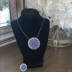 House of Harlow matching ring and necklace set